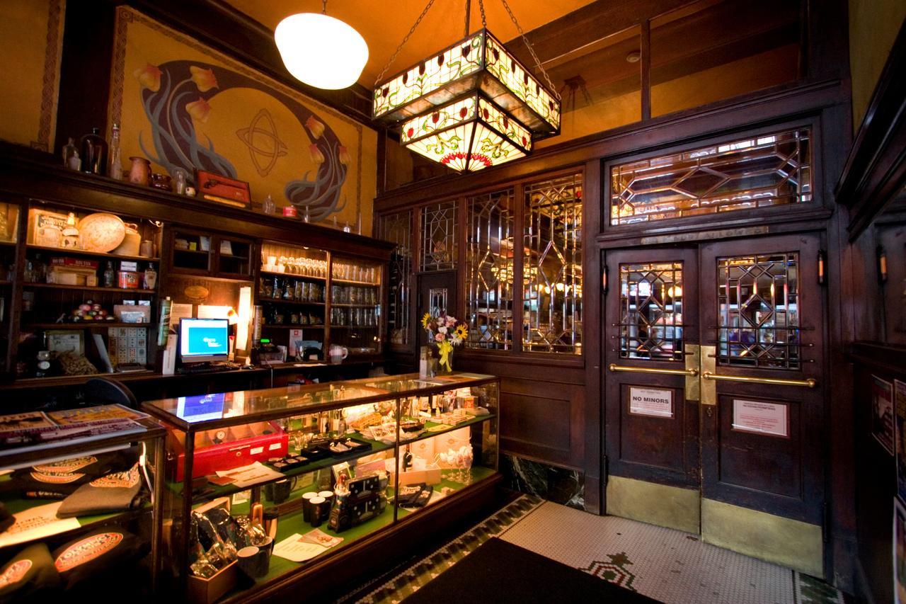 Mcmenamins Olympic Club Villa เซ็นทราเลีย ภายนอก รูปภาพ