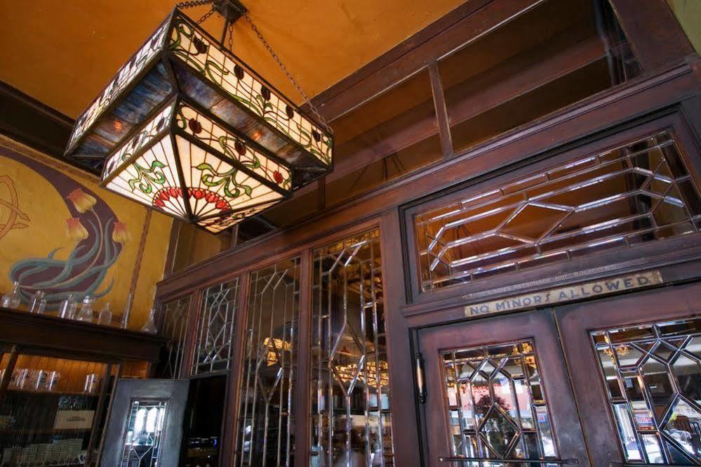 Mcmenamins Olympic Club Villa เซ็นทราเลีย ภายนอก รูปภาพ